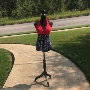 Hi Waist 2 Piece Swinsuit Sz 2XL (Fits Sz 12)